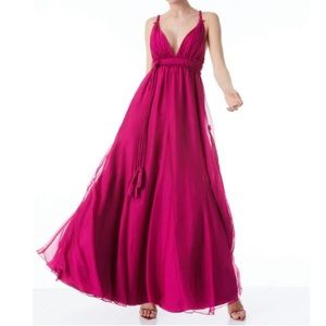Alice + Olivia
Carisa Belted V-Neck Ball Gown